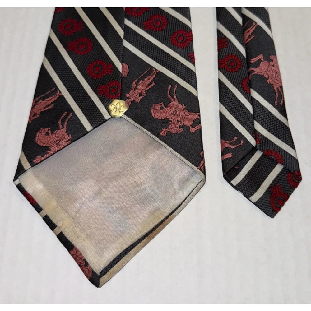 VTG Mr. Cricket Men's Textured REPP Wide Tie with Equestrian Figures 60's Horse
